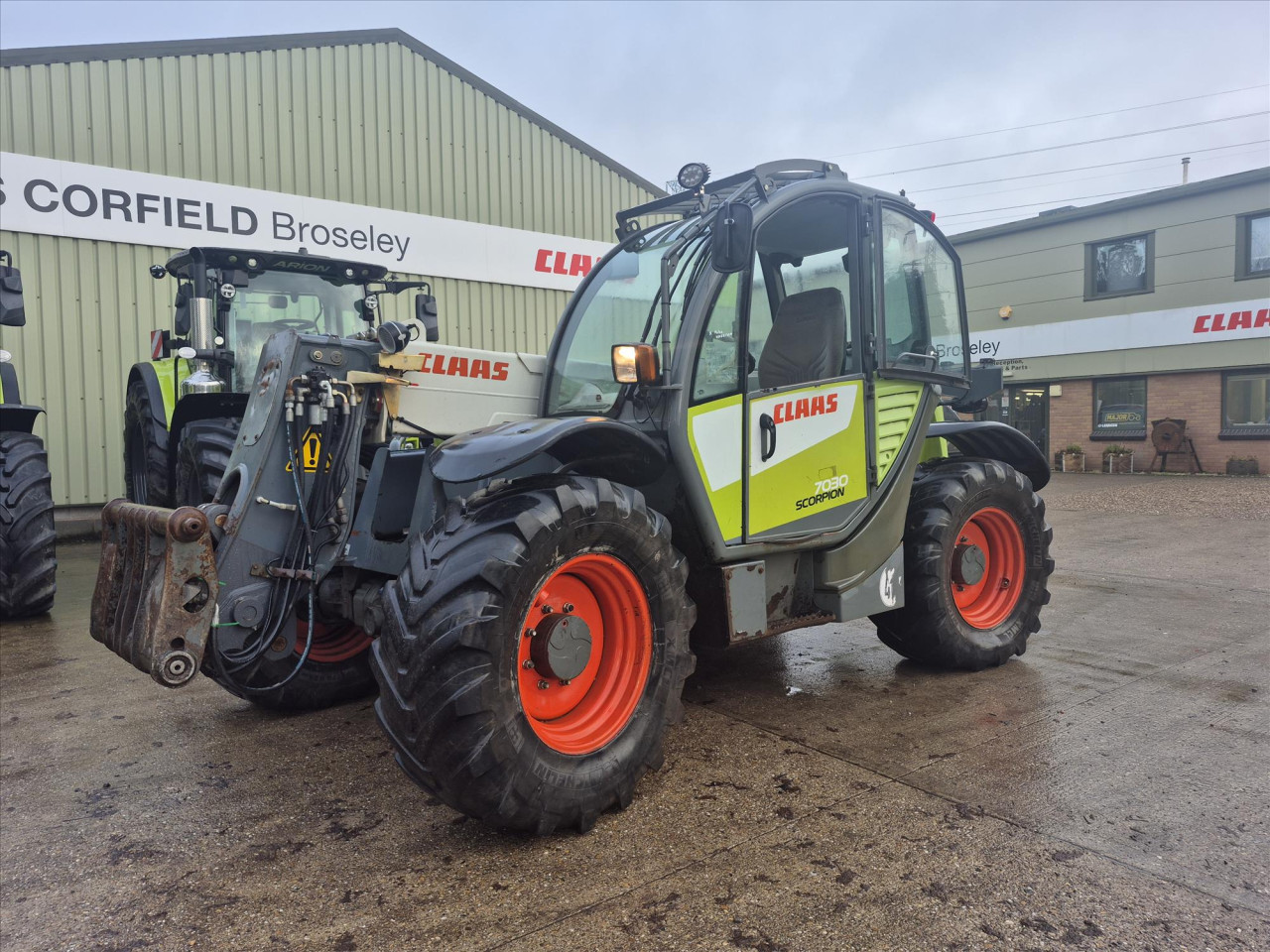 SCORPION 7030