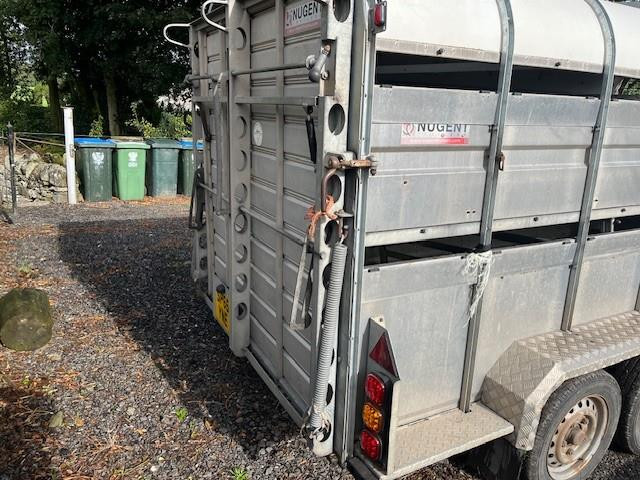 14FT LIVESTOCK TRAILER