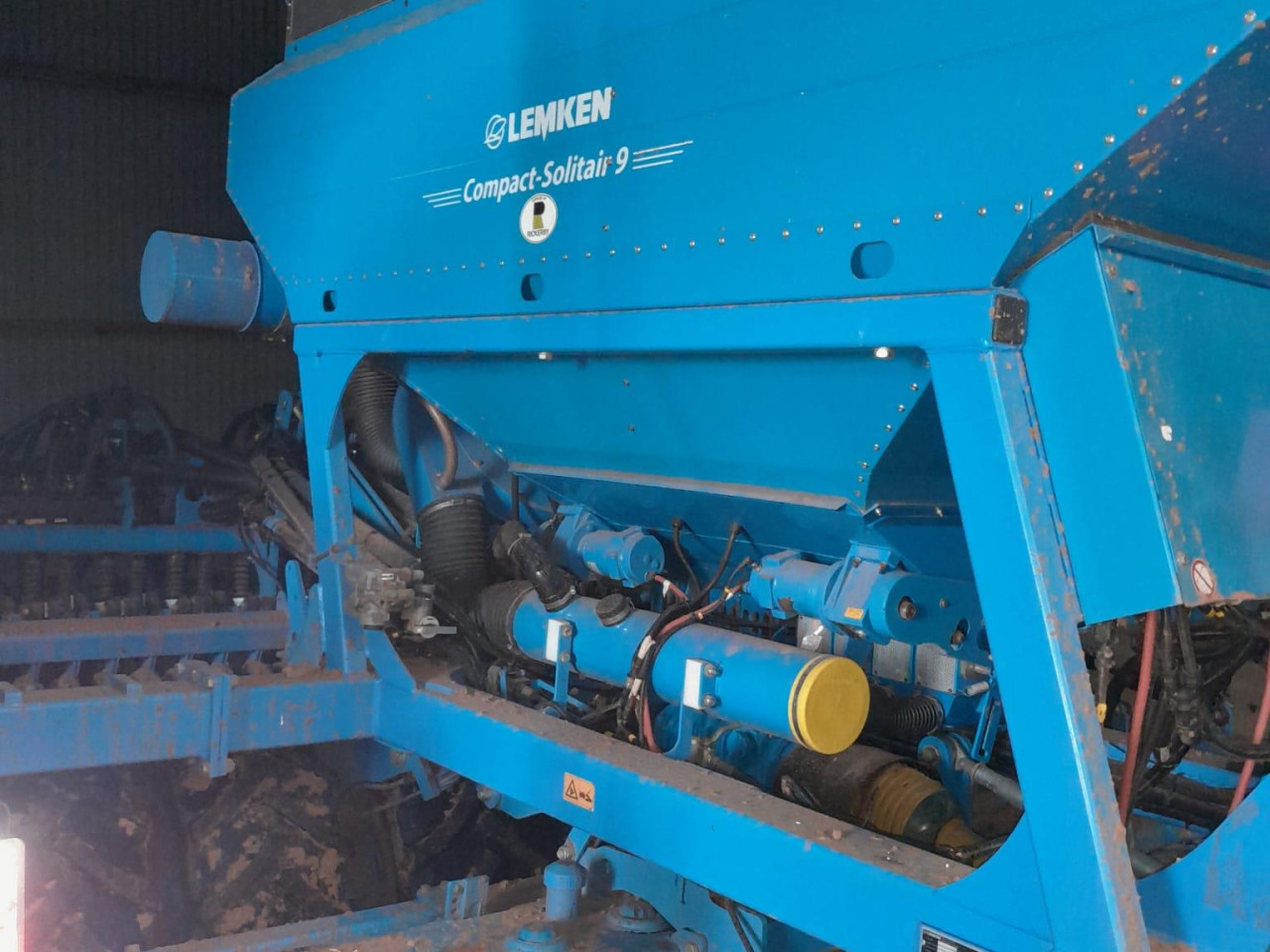 COMPACT SOLITAIR 9-400