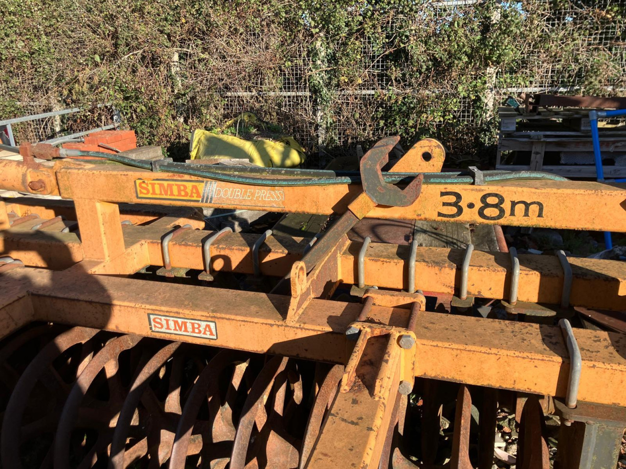 3.8M PRESS & TINES