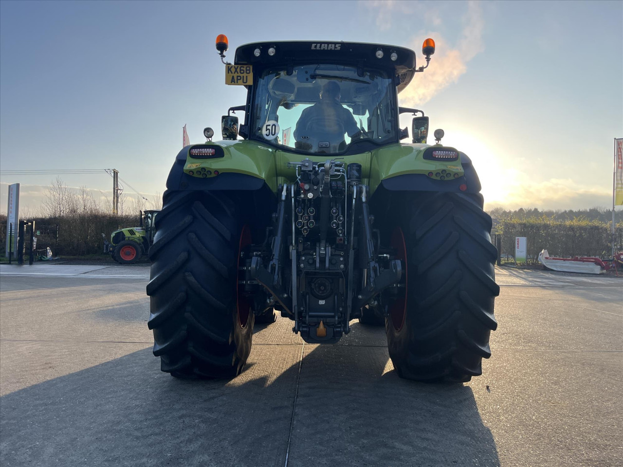 AXION 850