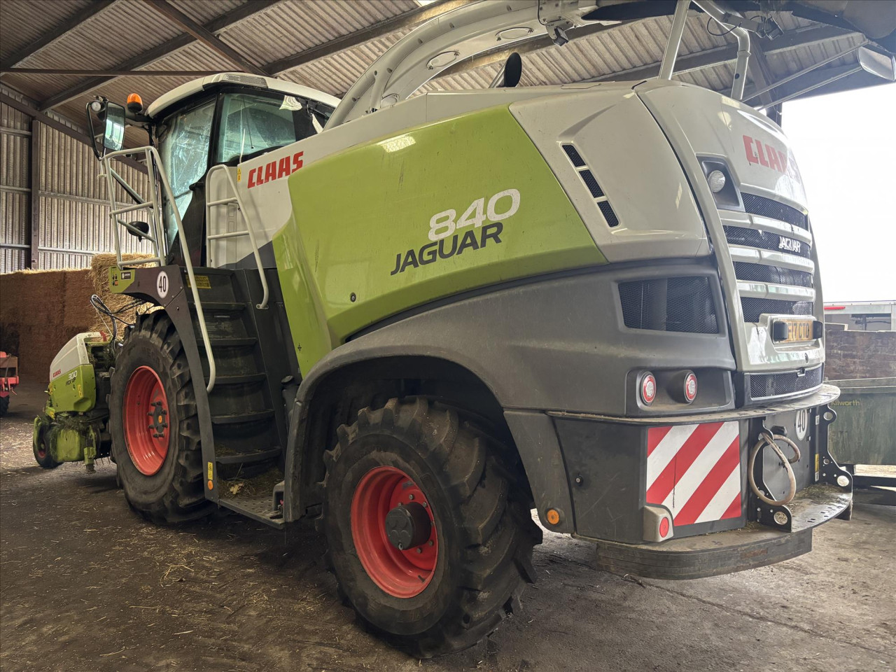 JAGUAR 840 4WD