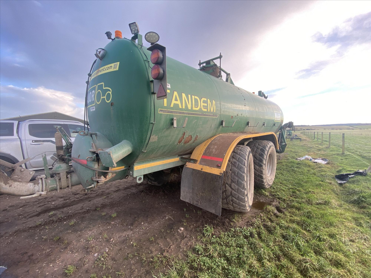 4000 GALLON SLURRY TANKER