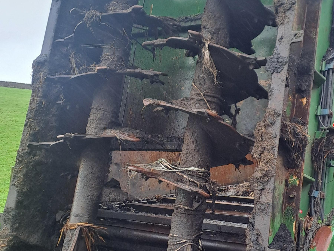 b9d43c63-afd5-4e14-a8a0-3c585c05589e