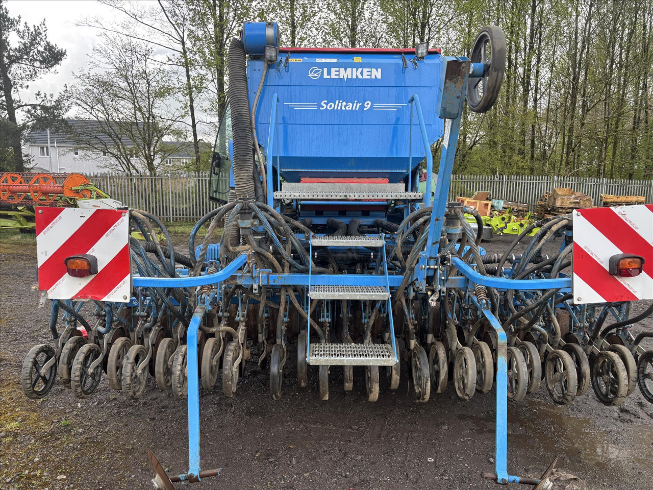 b3bef835-9968-4a6a-bab3-a8148f465cf7