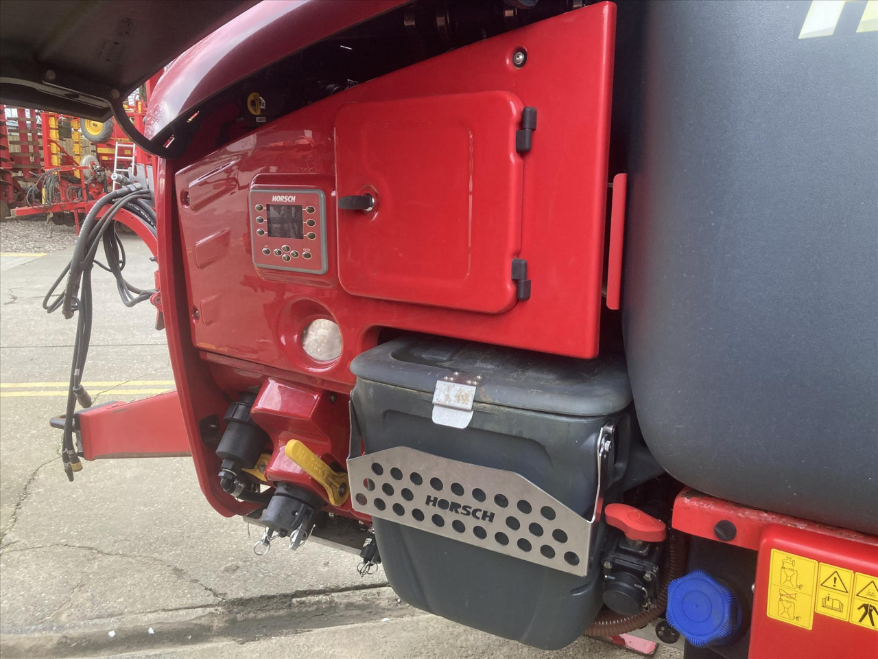 afa9a724-f473-47b1-be92-a70329940cad