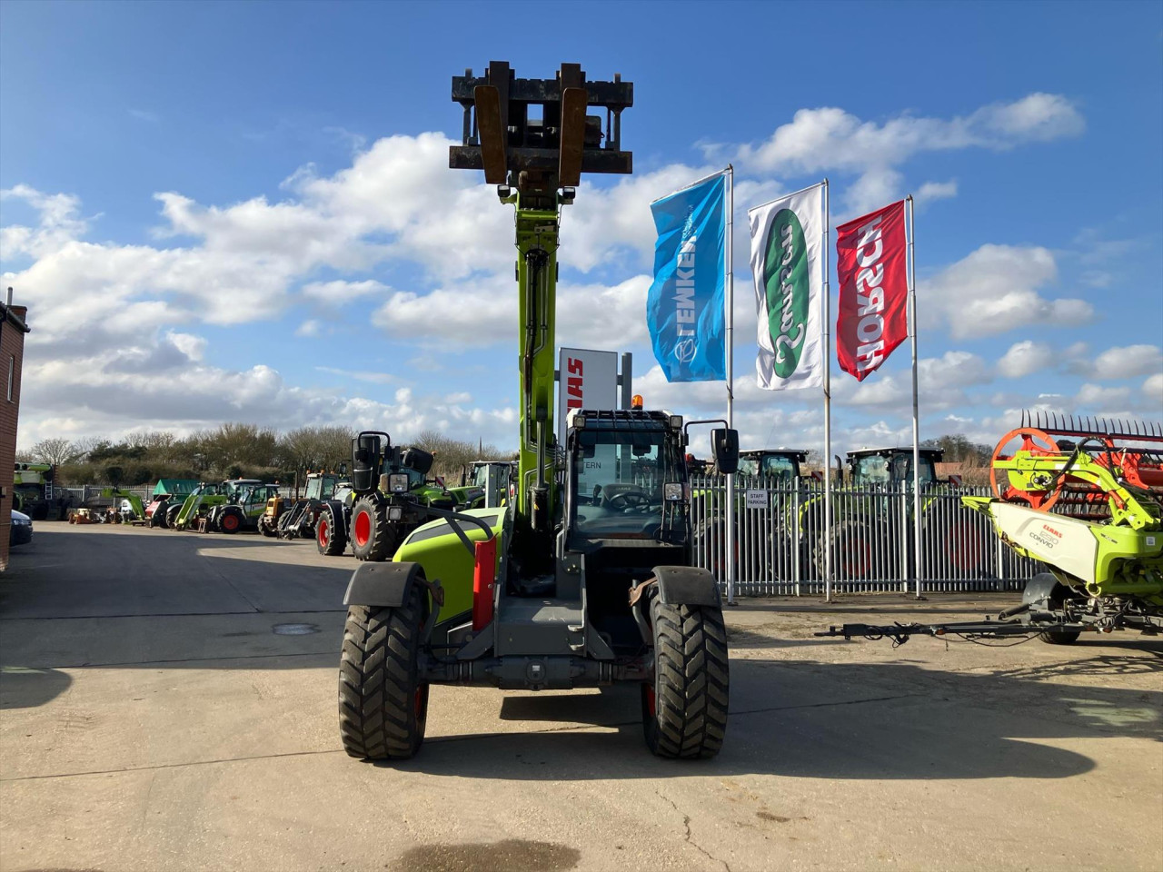 e4ad3d2a-ed3c-4fb2-b8dd-e9bebd4f513c