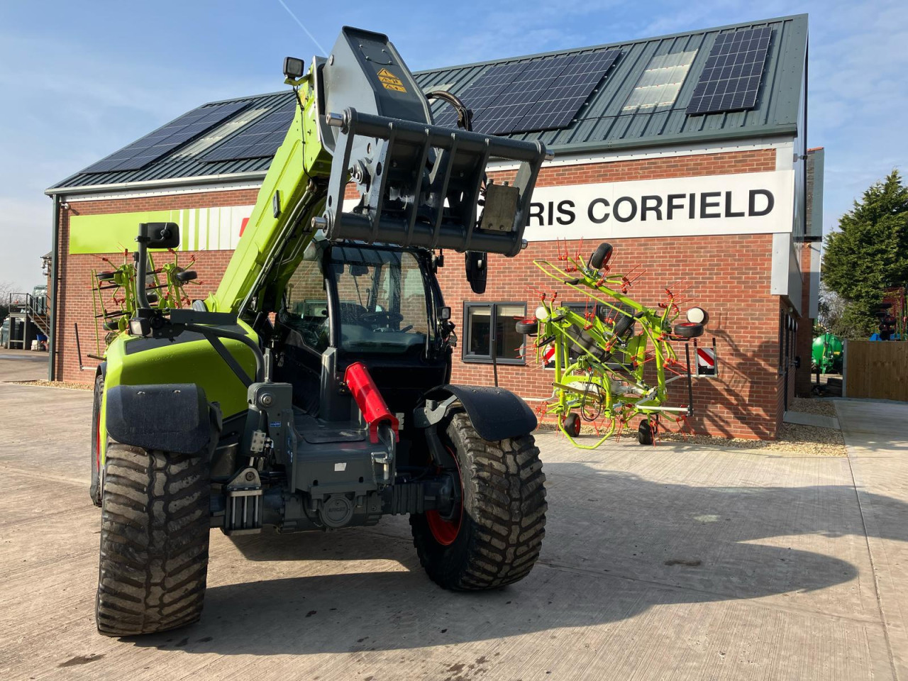 b1e3acf9-f202-4725-9b06-a20be38b91ba