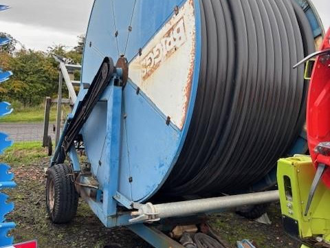 975df93f-e3d7-4c7e-bb46-2caf1c80c724