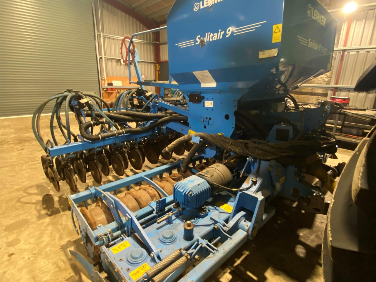 c88bec27-c1b0-4650-af63-2afa0b17aee9