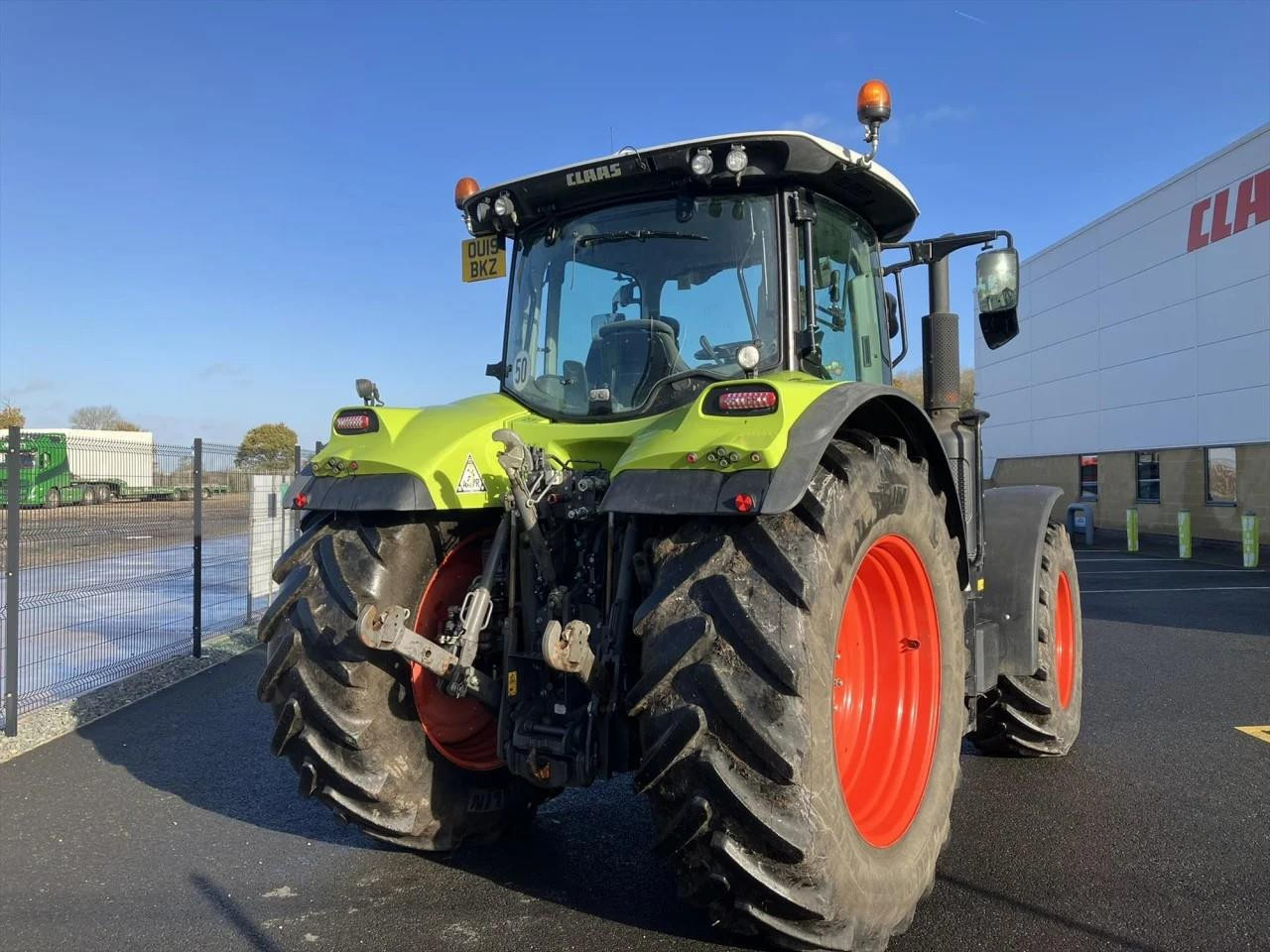 0a8d314b-d33b-4d49-ab80-9c630a871fa3