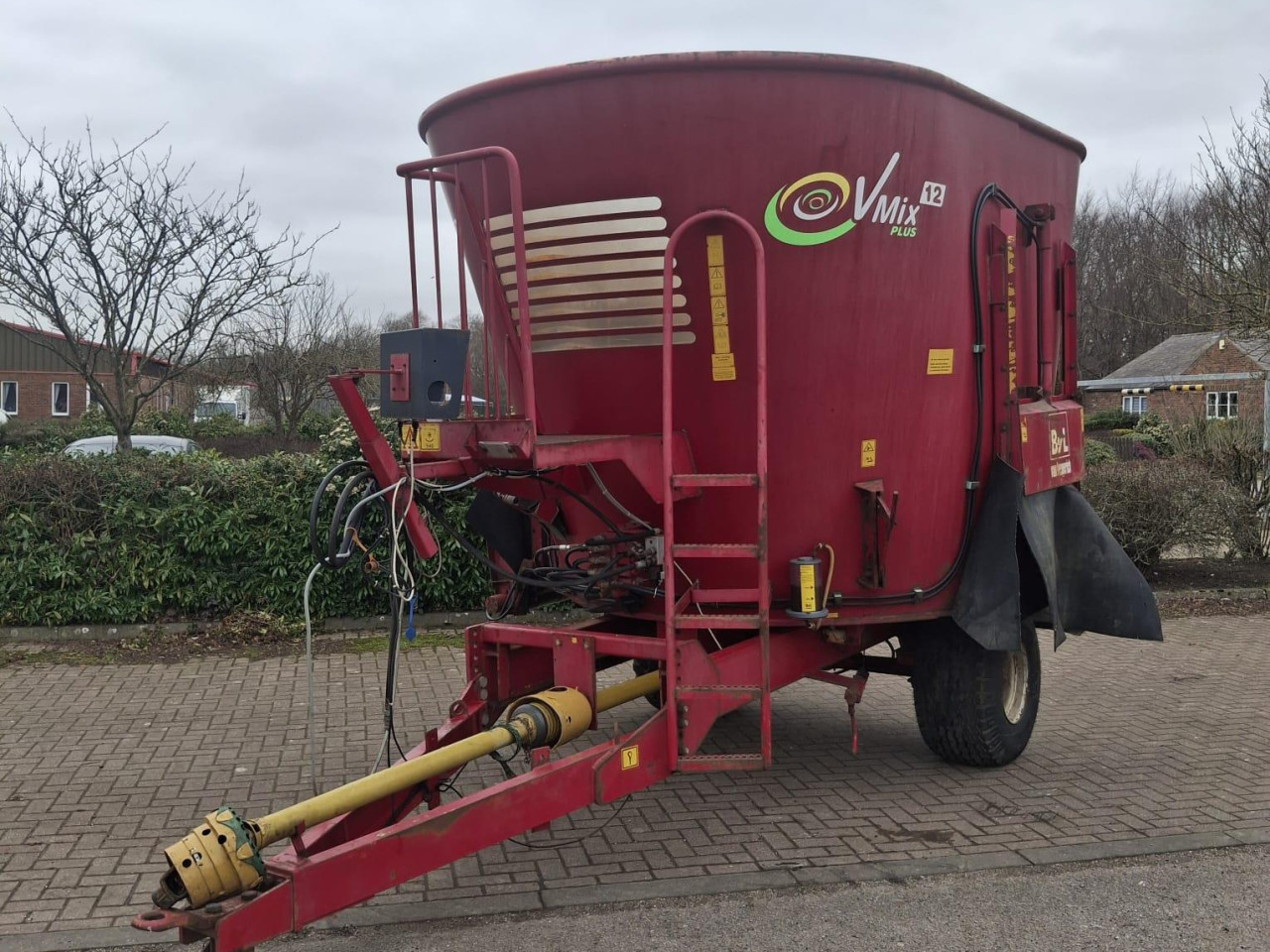 32729a81-c688-48ab-b2f1-a977369a7e7a