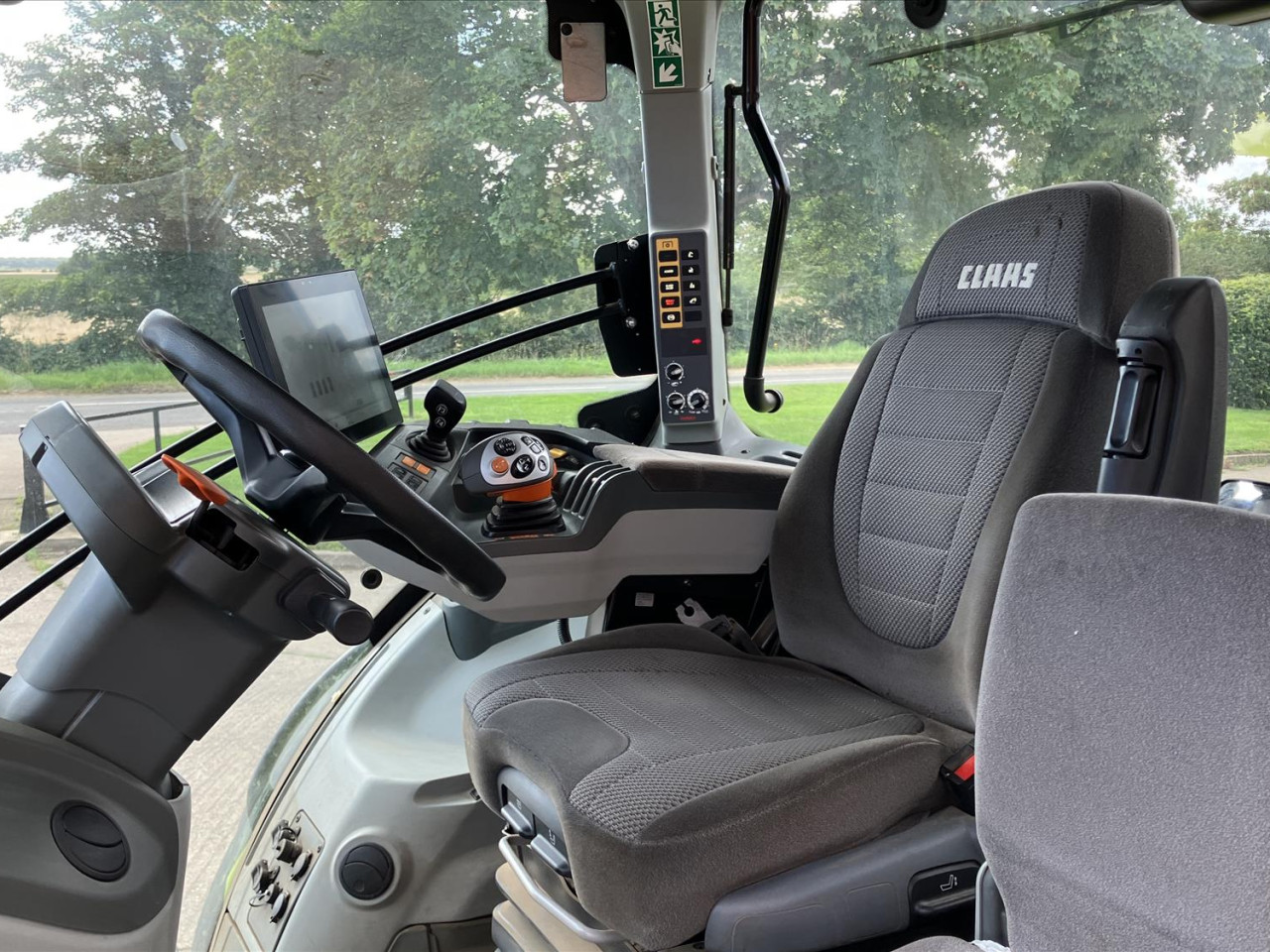 3f99e2d2-d6cd-4cdd-8e7f-1fedf95222c8