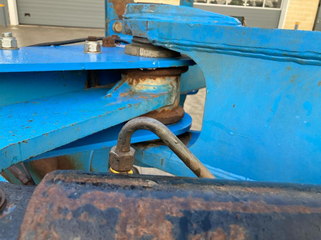 d076fbf4-df4d-4783-b0d9-9257da826526