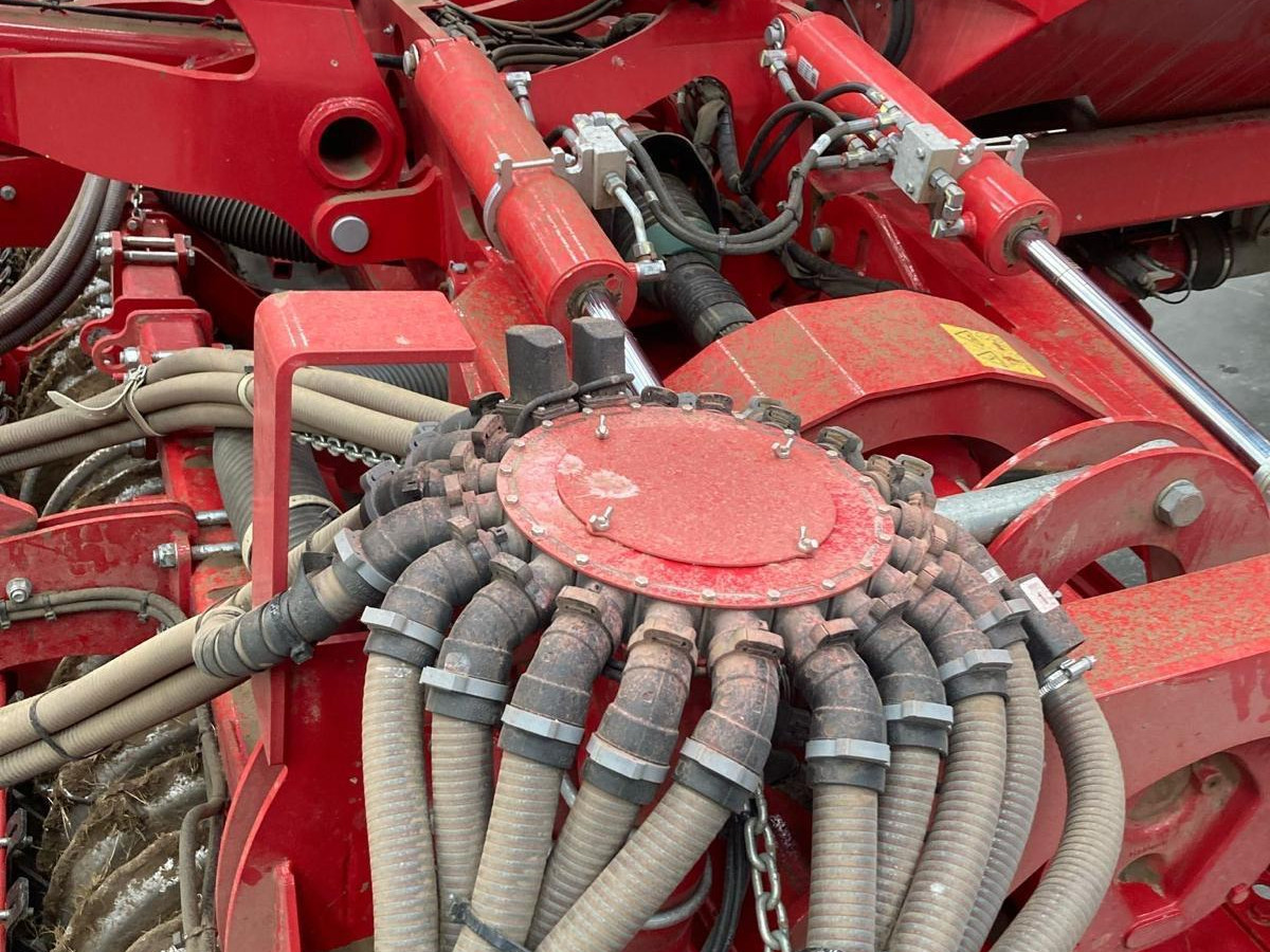 05057a8f-15f0-40e4-835e-02a51adaddce