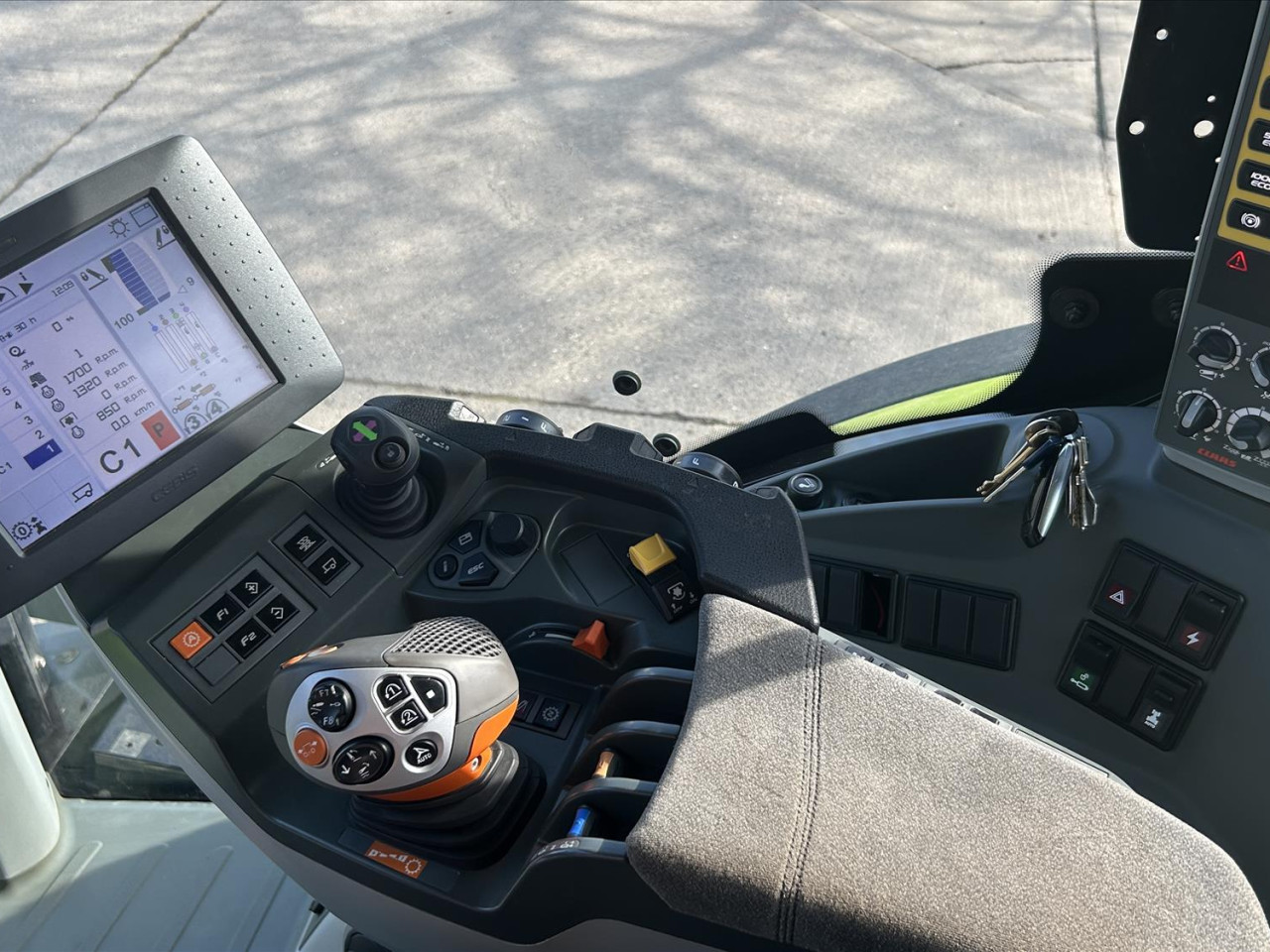 49d6b61b-4d0a-479a-a8b5-9c96b0964b08