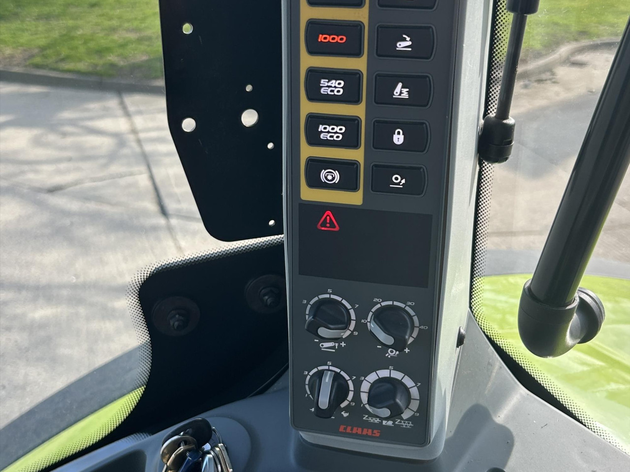 227f2d05-8188-4621-a880-2e22c8632b43