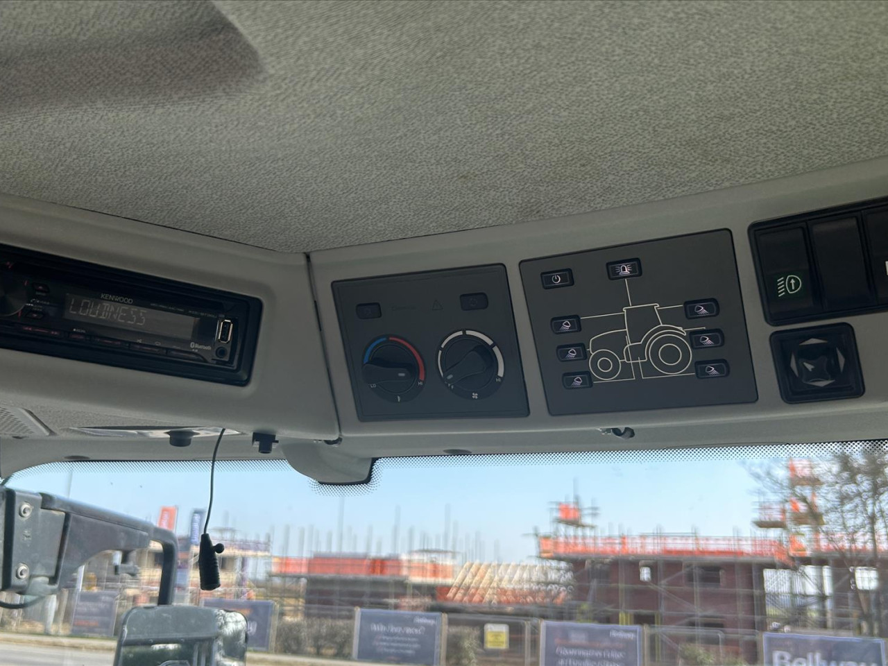 3f142544-19c8-48e8-918a-6d6e19e3d878