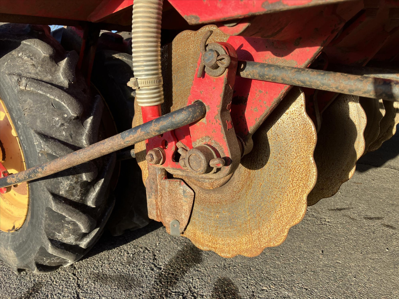 02e09c5c-d852-46cd-b7e9-d38d471e3924