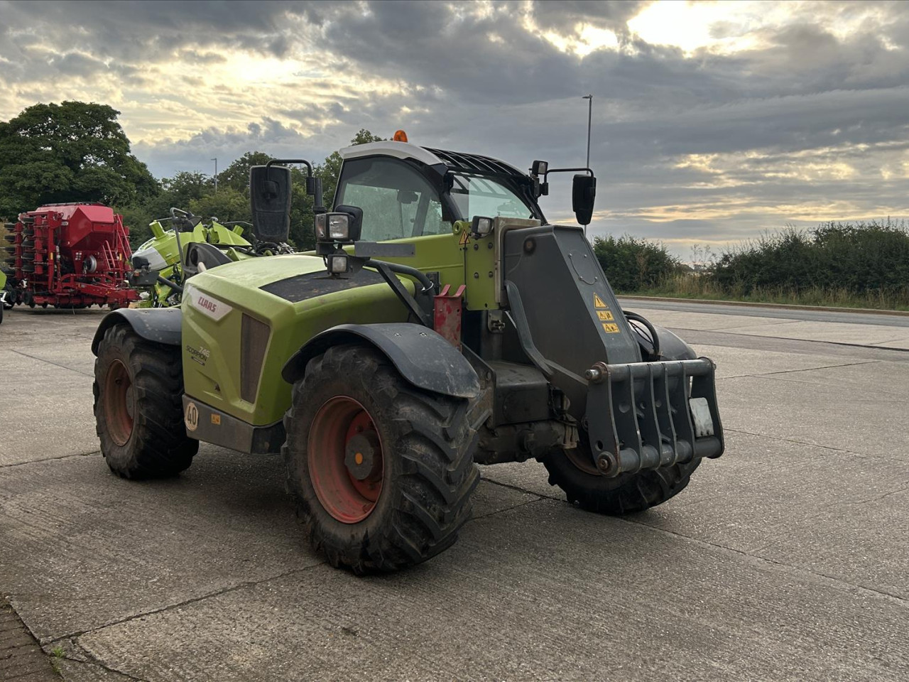 1f4840f3-2f17-46a1-95d6-ffac6eeccbcc