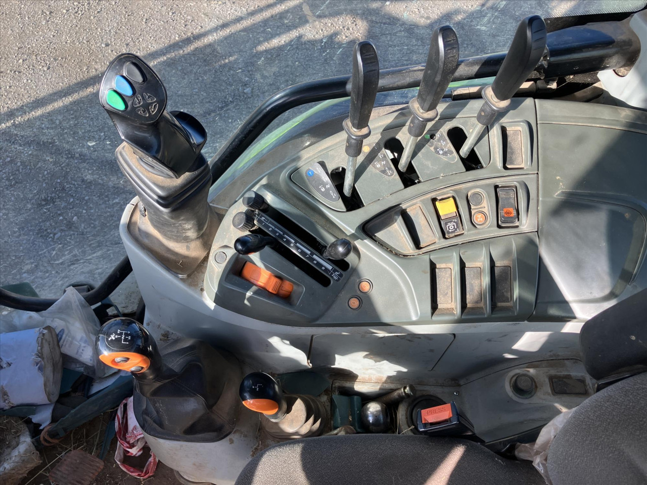 c00d3d8b-9eb9-4436-a444-7639699a3b9b