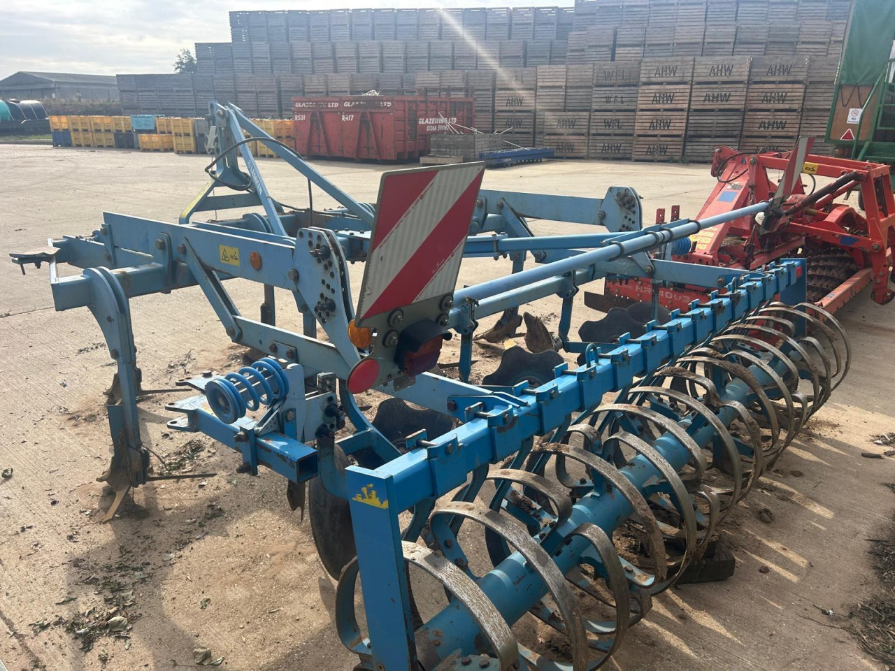 a4b01f9d-8193-44b4-ba93-a678cbdbd9c1