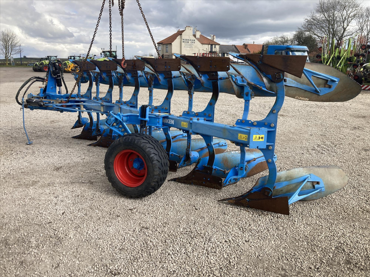 cac4dc4d-b587-474b-a274-df0e65b659ef