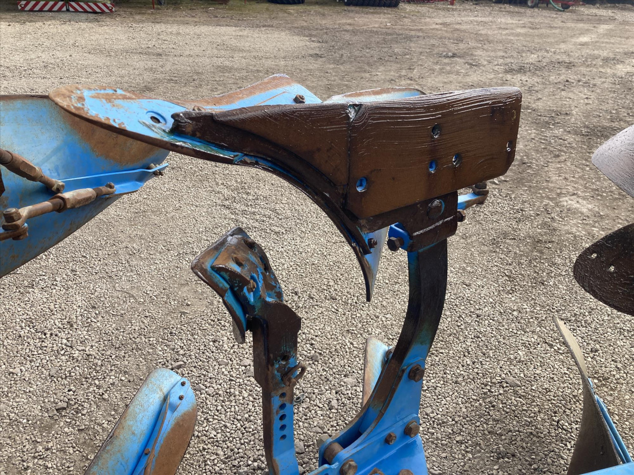 66c3dd43-e19d-4aa7-bf0e-25f0c4364f22