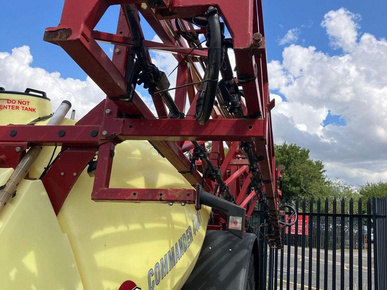 c0a14b2e-4a0f-4066-b1bb-7d683ec73349