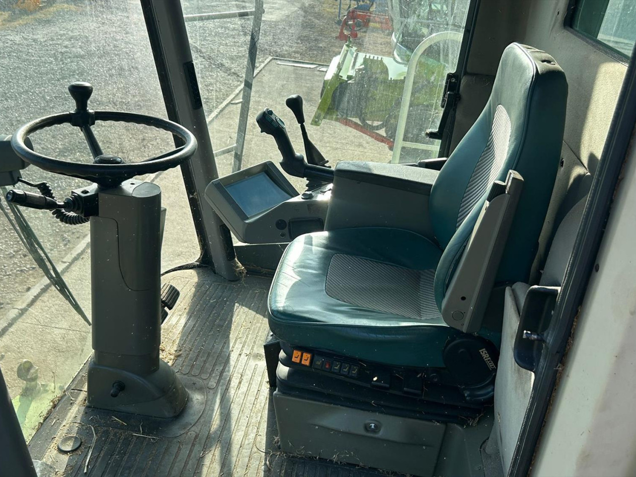 94b60282-a8b0-4227-ad8f-24562a56578a