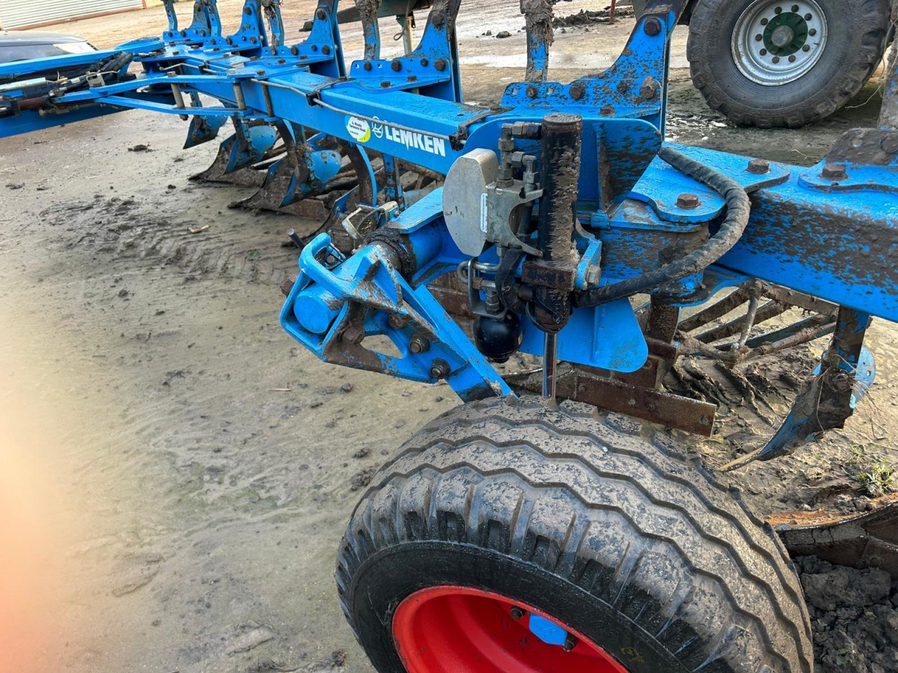 6a30d09f-8860-49ad-9431-f2376158e2ed