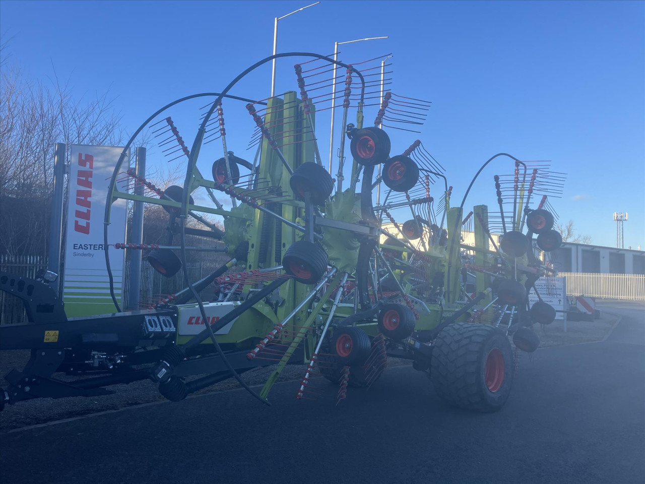 e1f14562-b3c6-4809-95fe-8ff3e1d30e1b