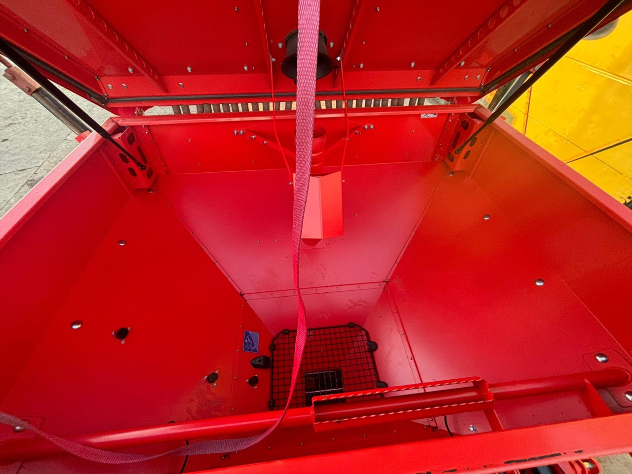 2b4424c7-a95e-4647-8d91-ea1b5b0ce8f7