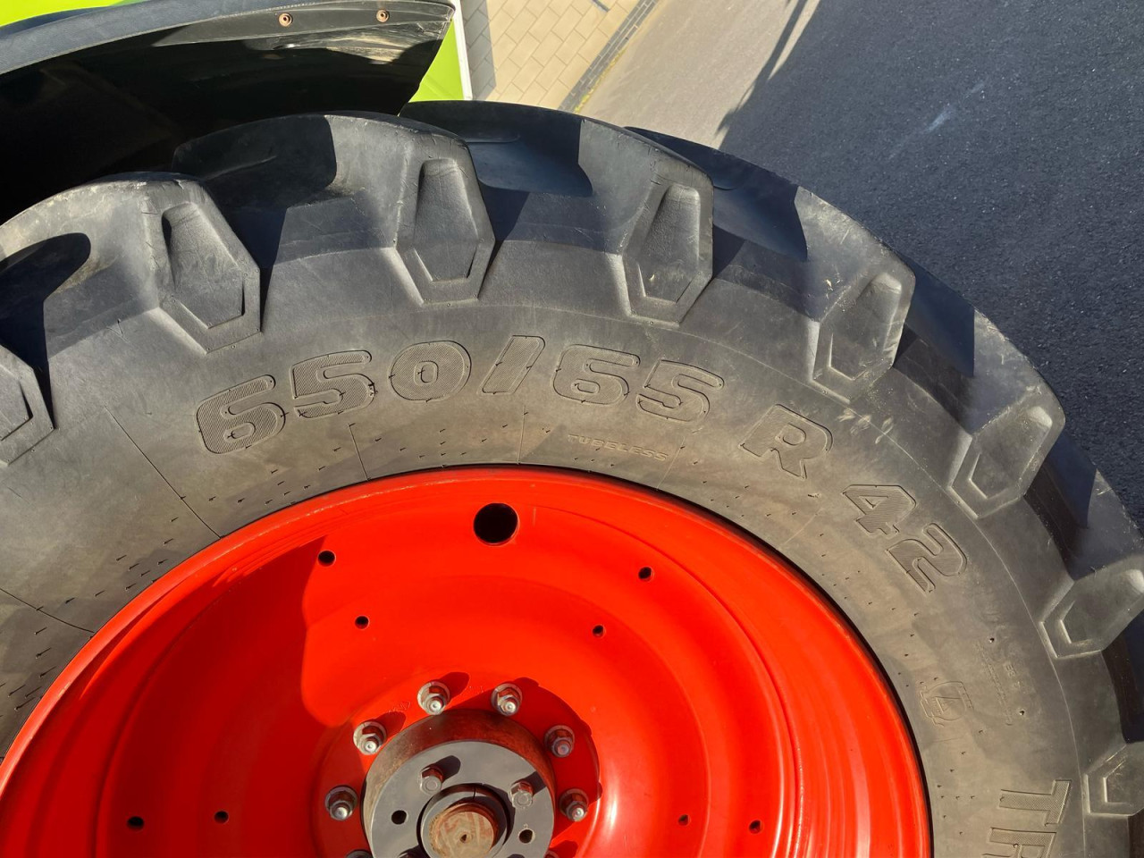 e33bfa42-19dd-4f53-8666-8c2d92d03f08