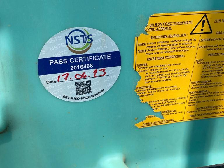 71295368-5256-4e6c-9baa-d0fccbc5b038