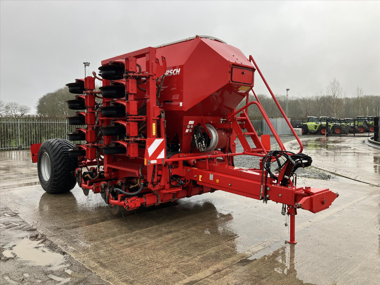 298ae207-1e9b-47b5-8483-859421401d3b