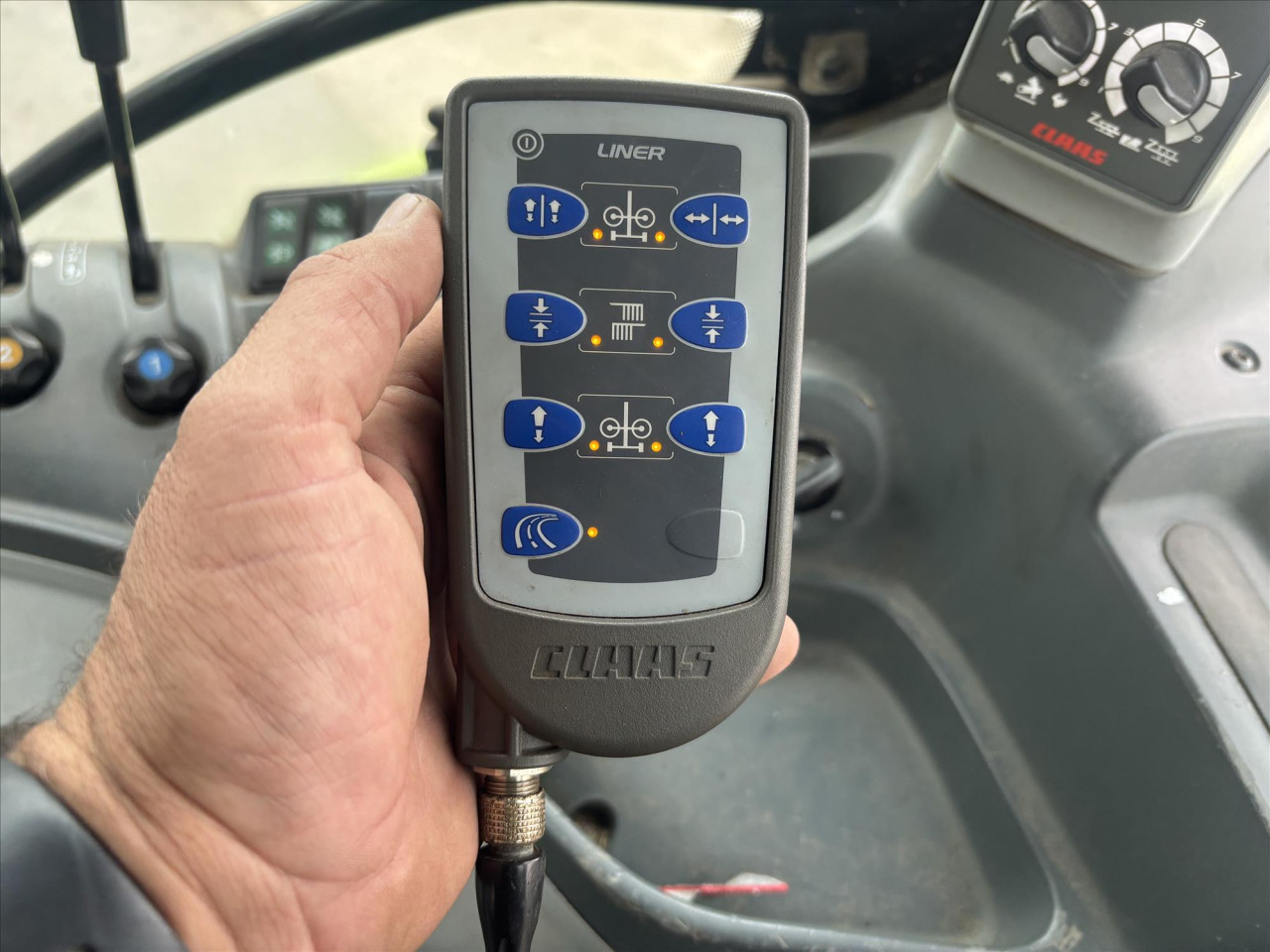 e1b8df95-25d4-485d-9348-e4483ea4af58