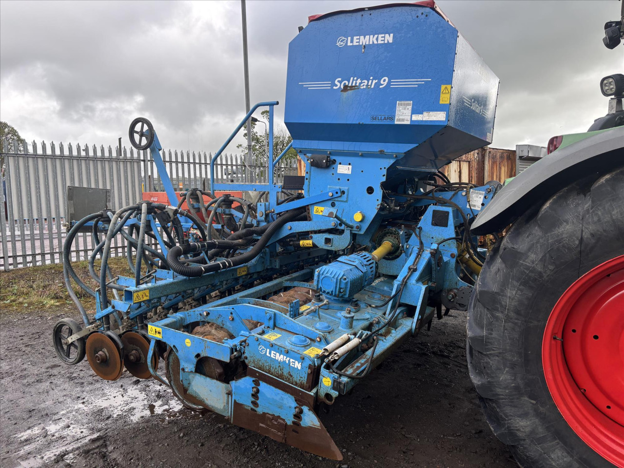 a7d98b86-dbb3-4ca7-b918-541289030085