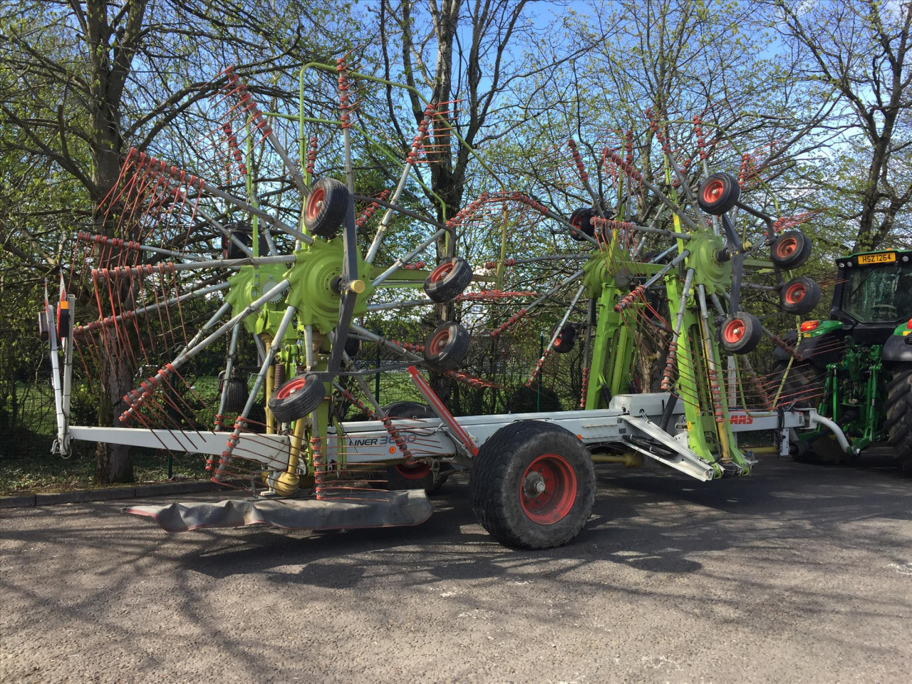 e30ca3e5-766f-4a72-b84f-8ee4a0a7e465