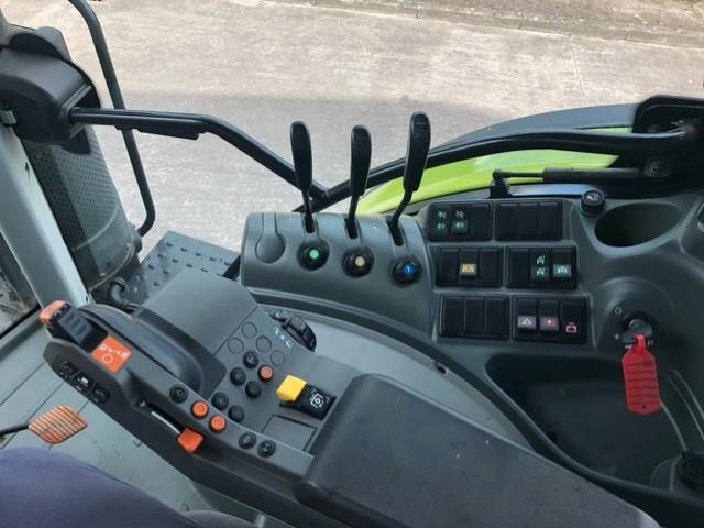 3653873e-a30c-440b-9343-f2170d986555