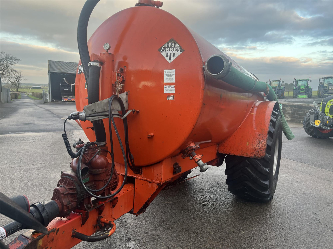 7215f924-1ca6-44cf-9432-5fa2076d85ae