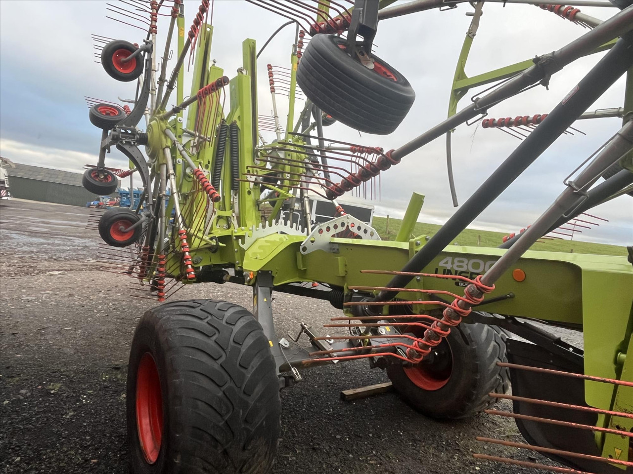 e9571f2f-5744-4524-8b8f-99fa0798391c