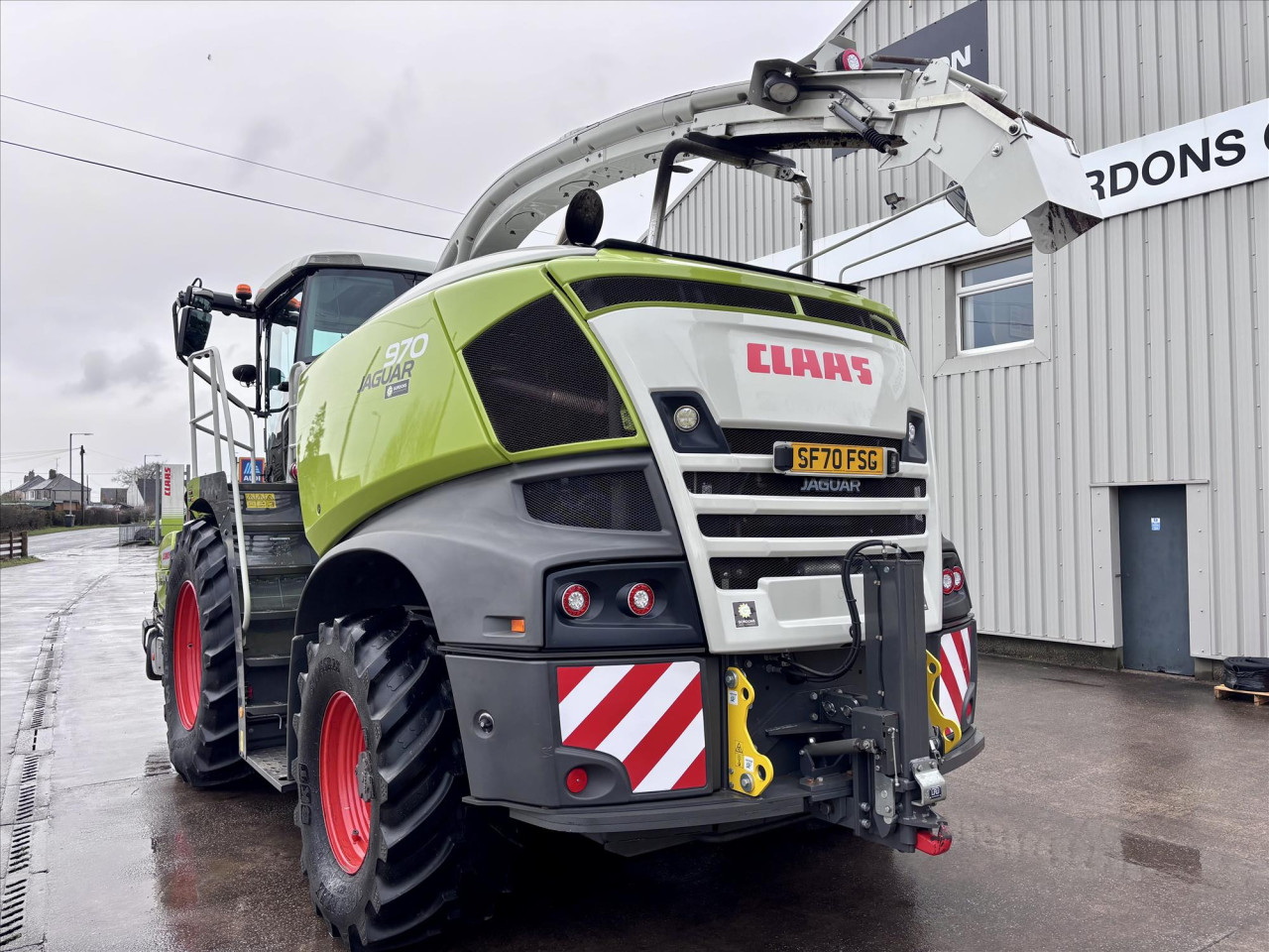 5e7bfc02-3766-40ad-bf46-2bd3cd572789