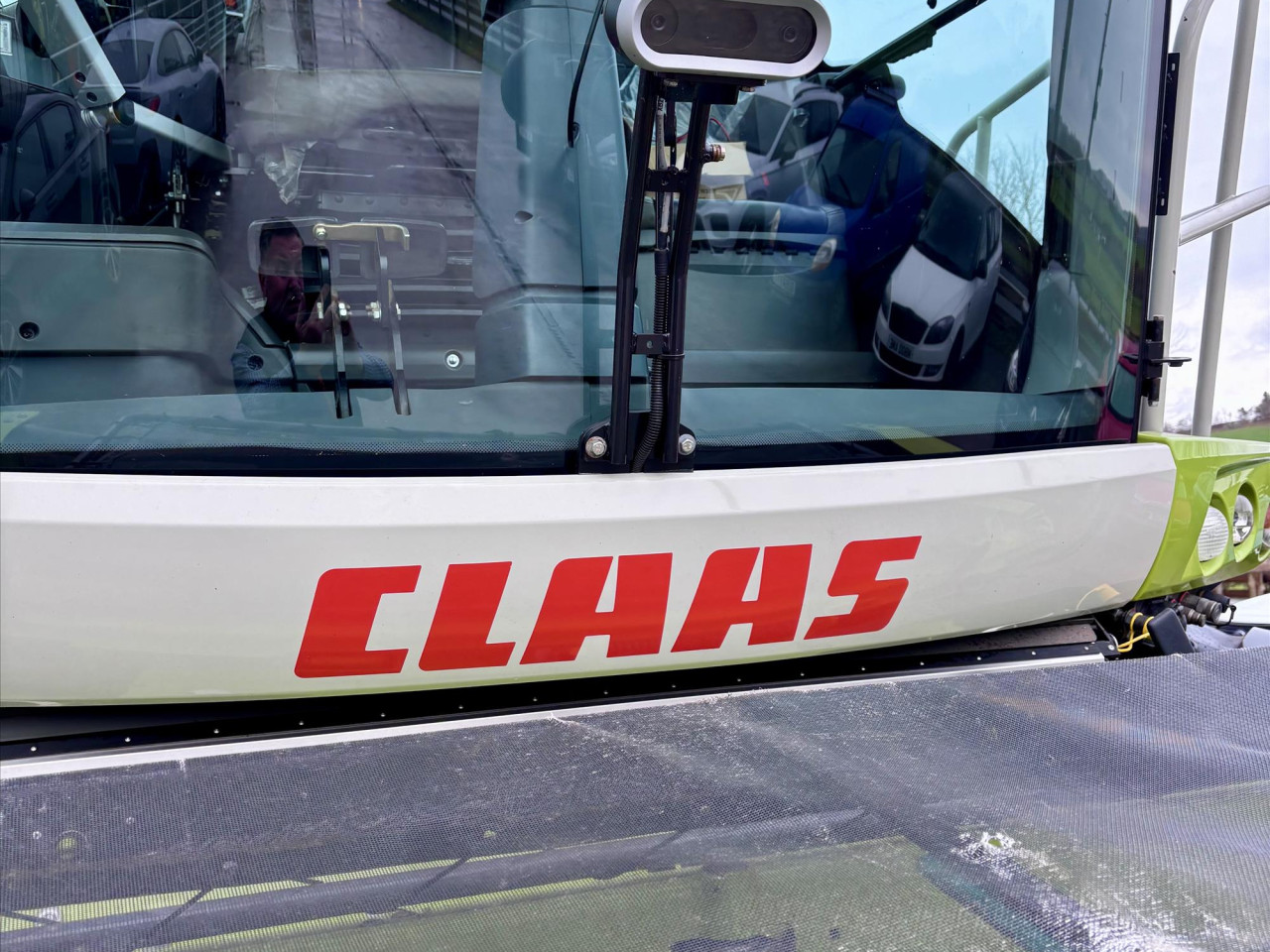 df7ae0f0-f3f1-4b81-b79c-0a59b1505a50