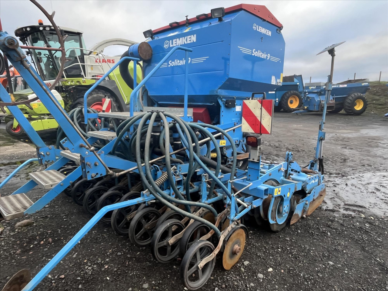 9b288889-b99f-4075-b447-7f686b59cbc6