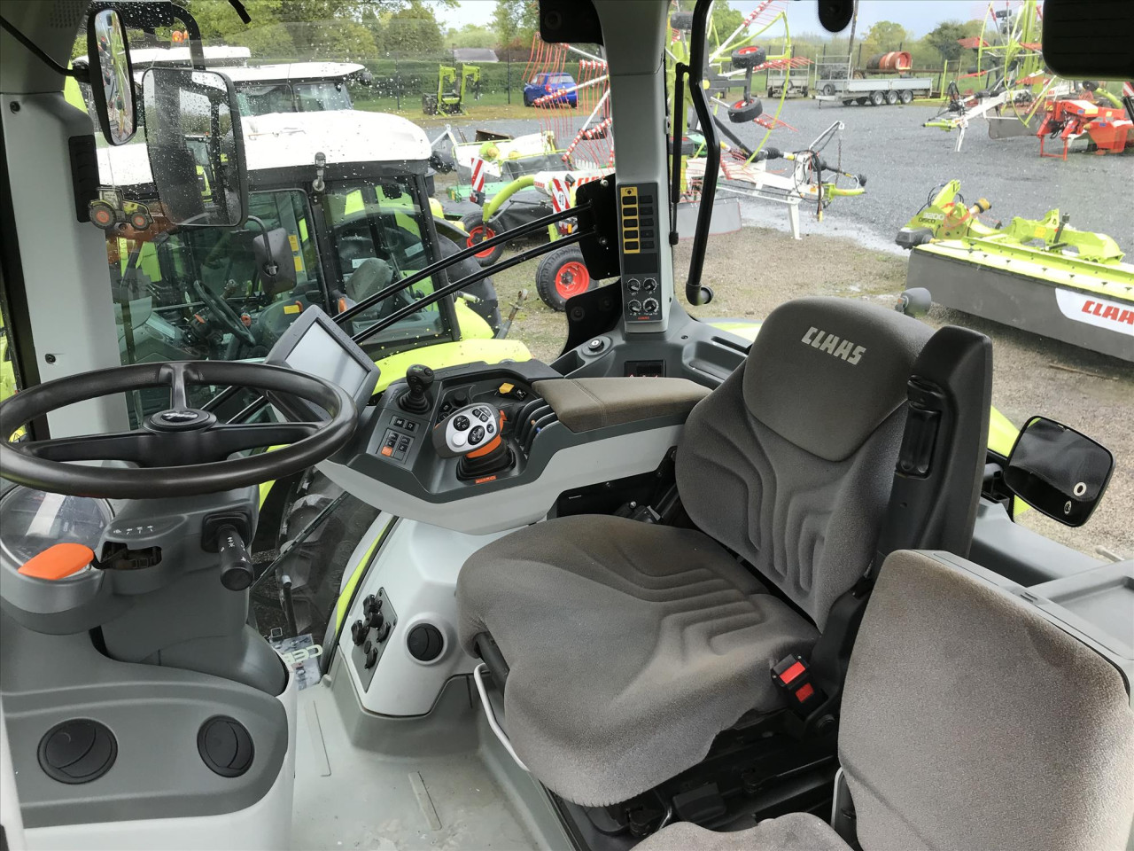 deb43474-a623-47cc-ba88-f5dccdf8c184