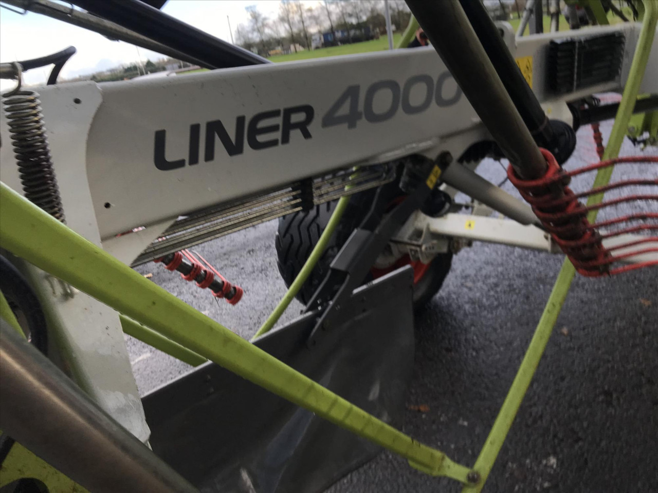 0bebe583-3d69-4e06-ae84-eeab7b700ca0