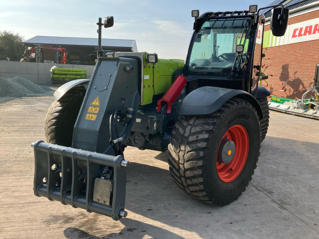 38d2b496-45a2-4216-8c4c-f4aa2367fb70