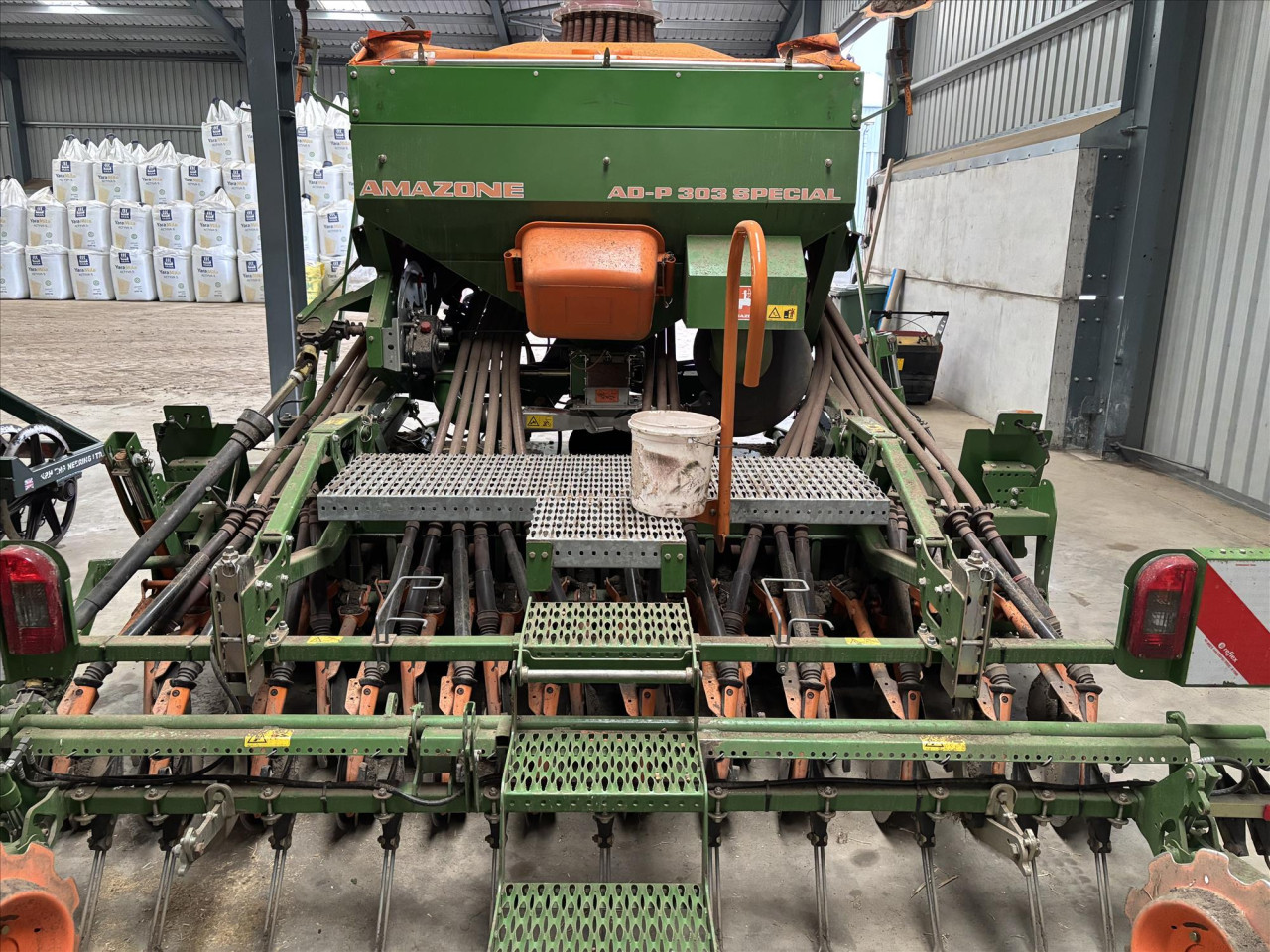 574c8cda-d06a-4b97-9844-9cb999e2463c