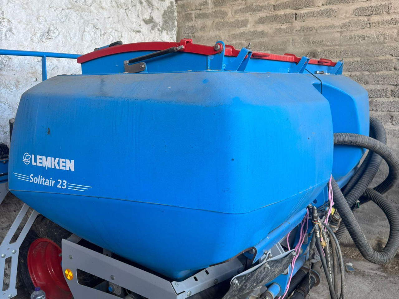 4ca2e376-430b-4d75-8f91-d14babf5b6a9